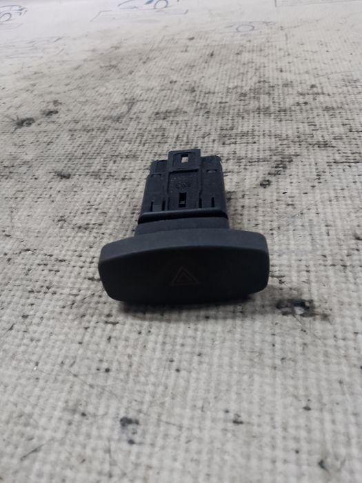 buton avarie dacia duster 2011