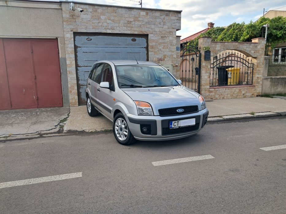 • FORD FUSION • • 88 .000 KM • • UNIC PROPRIETAR  2009 • Stare Ca Nouă