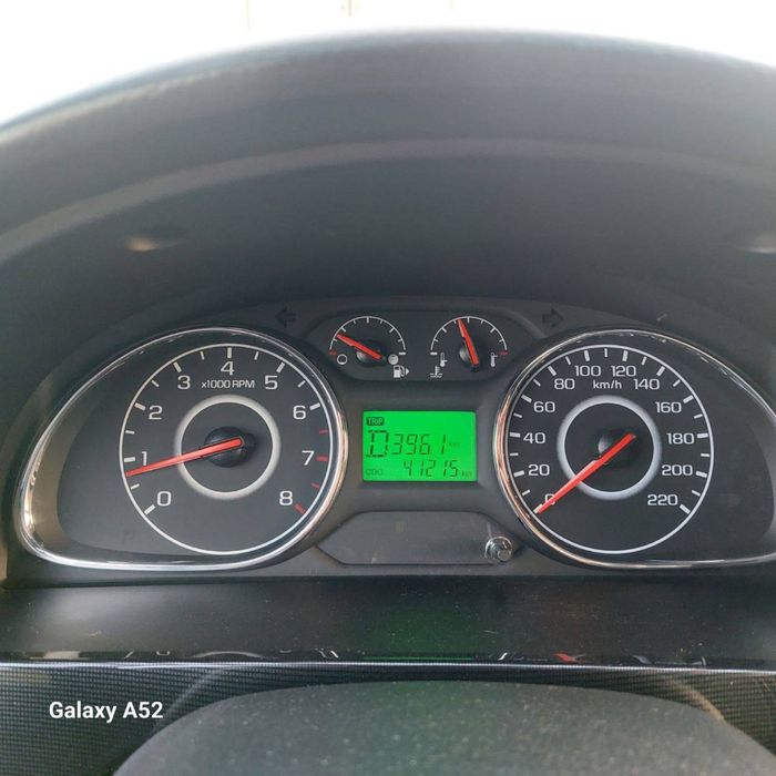 Gentra Chevrolet oxirgi Pozitsiya Avtomat