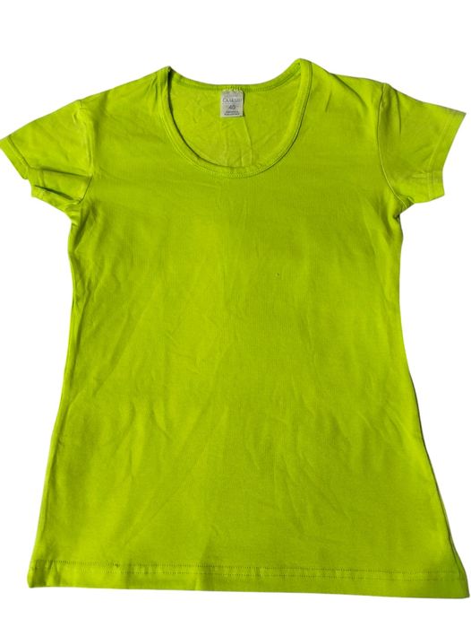 Детская одежда РАСПРОДАЖА футболки новые 38-40 размер