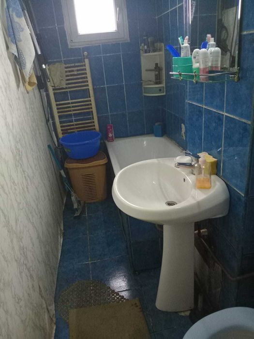Vand apartament  2 camere,tip vagon