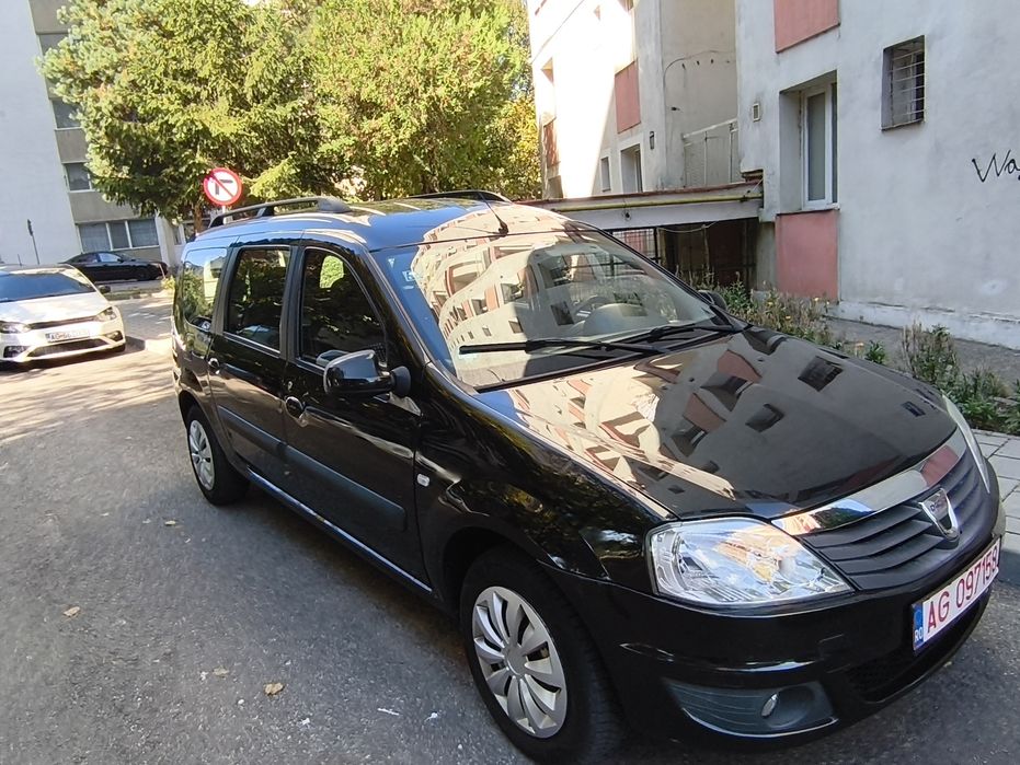 MCV  Black  Line 2012 AC GPL