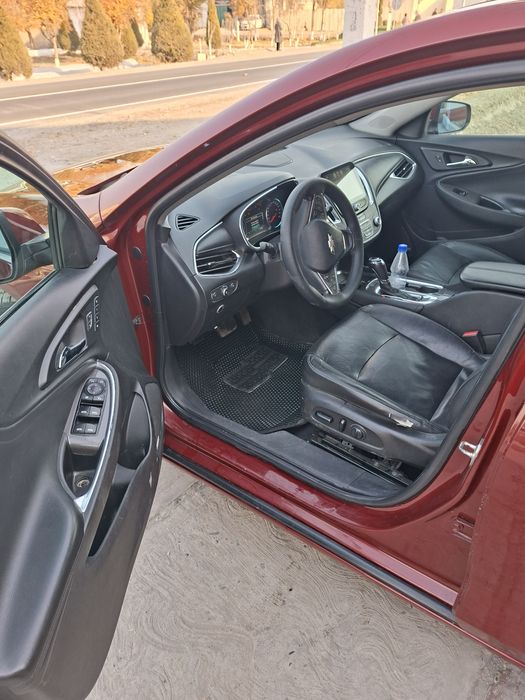 Malibu 2, moshinani xolari zòr