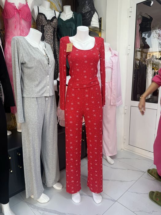 Magazin beznis bor Ayollar pijama penuarlar bor tayyor beznis sotiladi