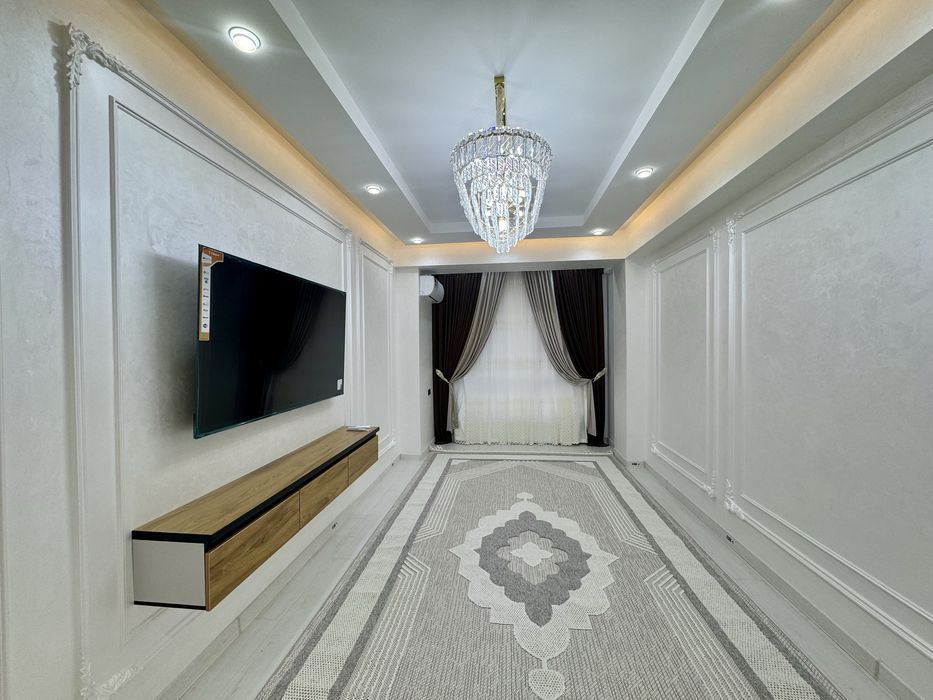 4х комнатная квартира, на 3 этаже. Вокзал.