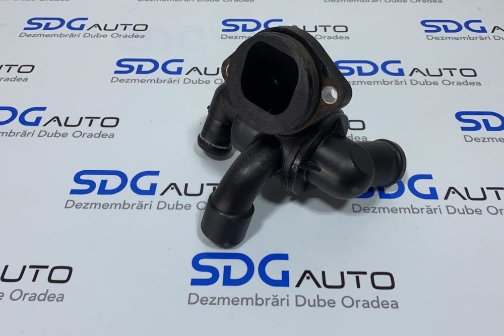 Carcasa Termostat 03L121111AB Crafter 2.0TDI 2012 - 2016 Euro 5