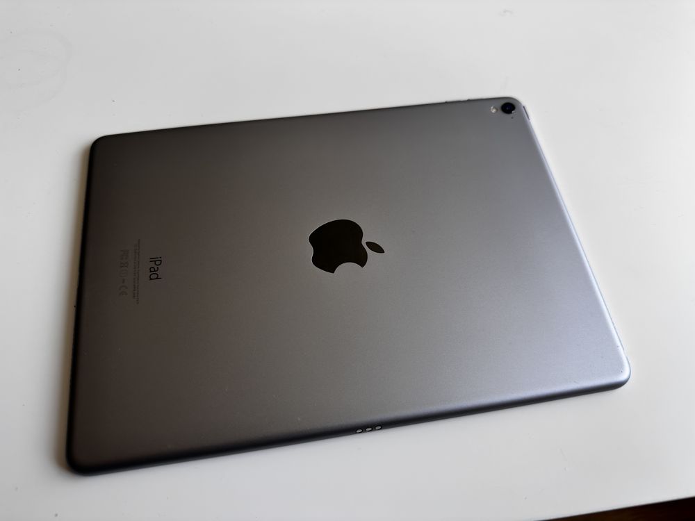 iPad Pro 9.7 1 st. Gen 126GB