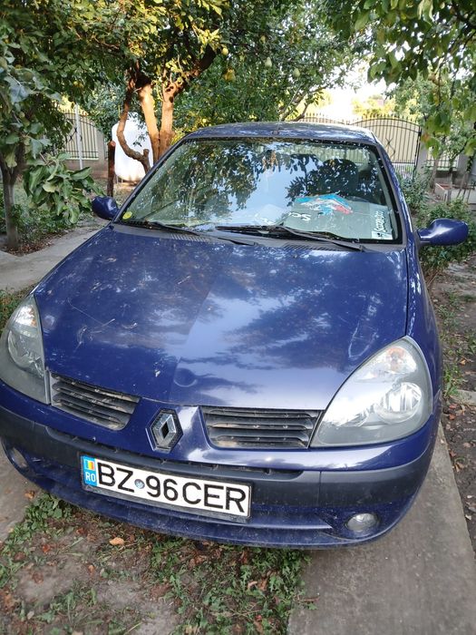 Renault Clio an 2005