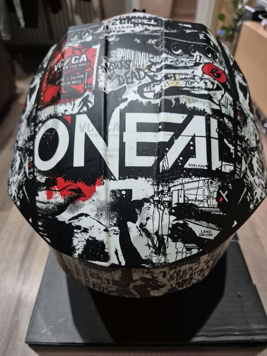 Мотокрос каска ONEAL