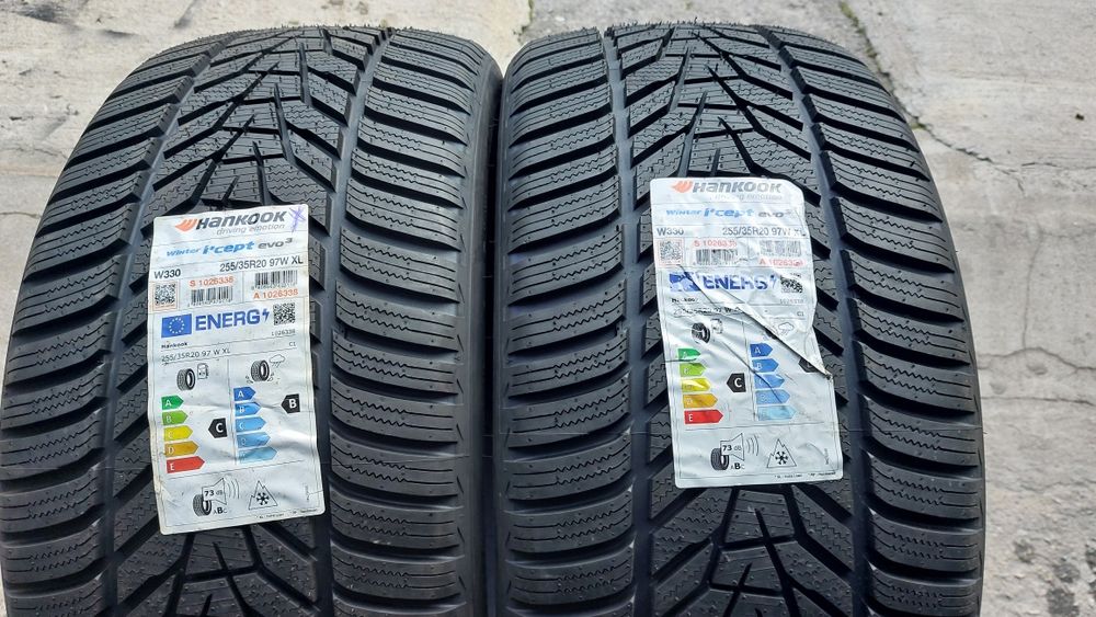 Нови зимни гуми 255/35/20 Hankook Winter I'cept evo 3  2 броя