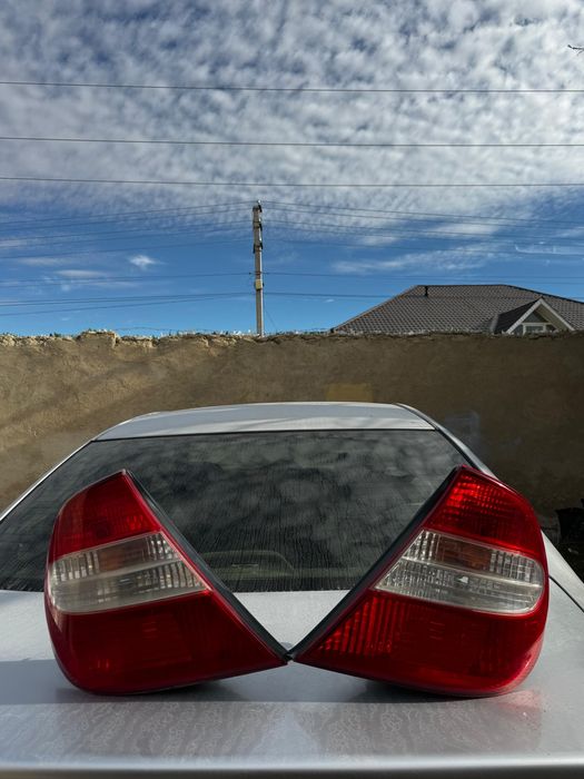 Задний стоп фара