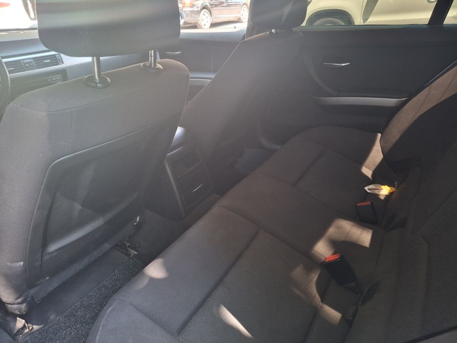 Vând BMW 318i sau schimb  an 2008 motor 2.0benzina
