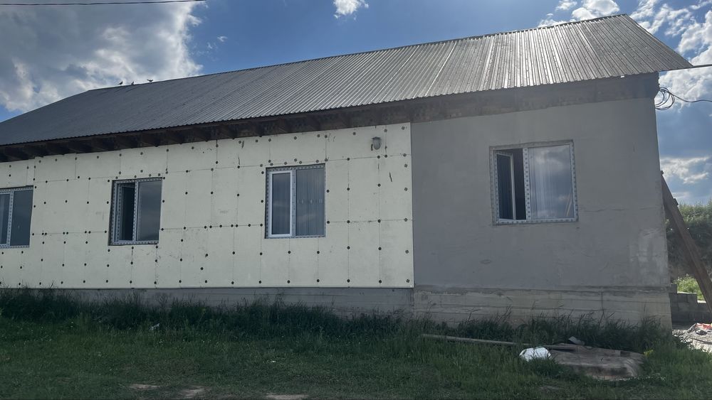 Продам дом новый большой