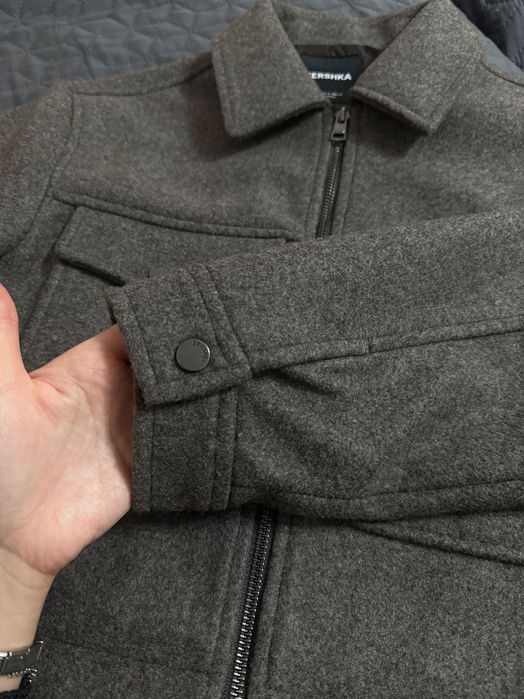 Дамско късо палто (яке) Bershka