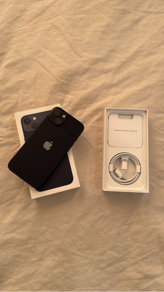 iPhone 13 256gb в отличном состоянии