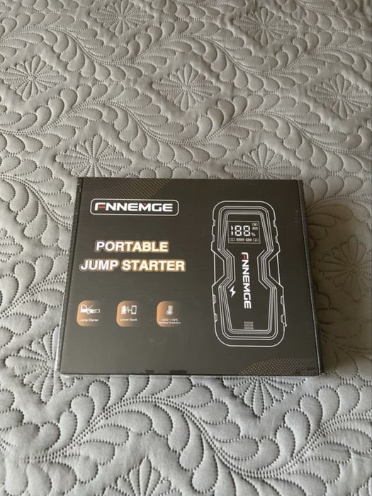 Jump starter portabil