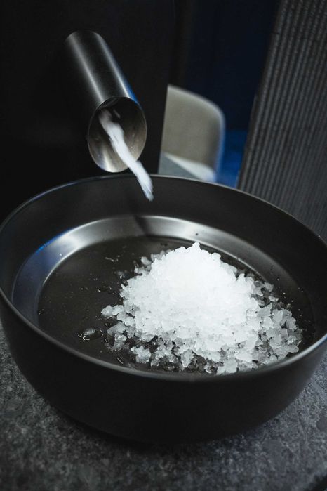 102кв.м. Магазин - Спа и масаж: Сауна, Джакузи, Парна Баня