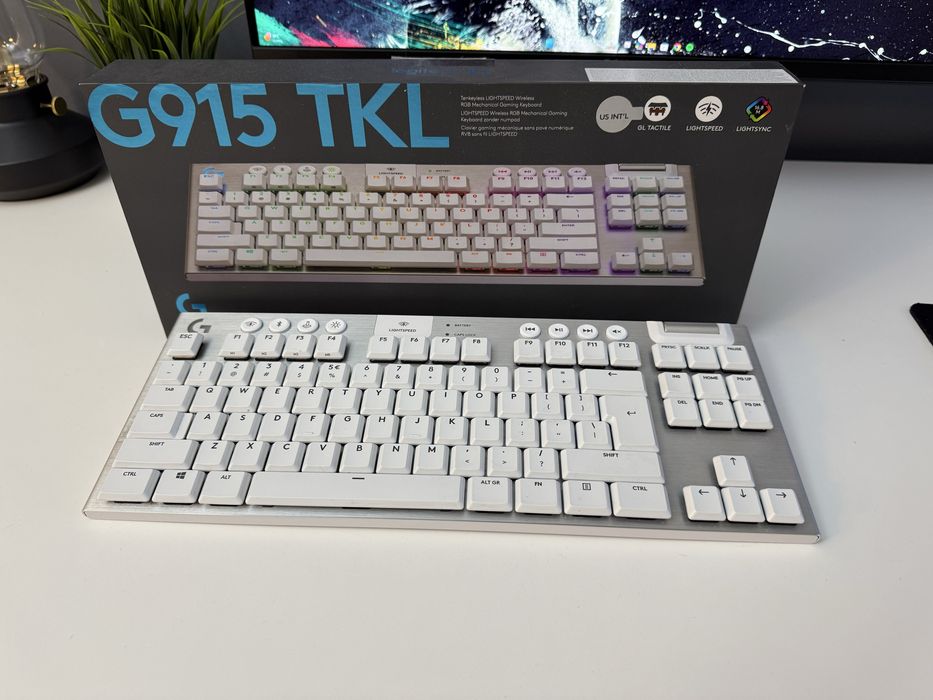 Tastatura Logitech G915 TKL Tactile Brown Switches
