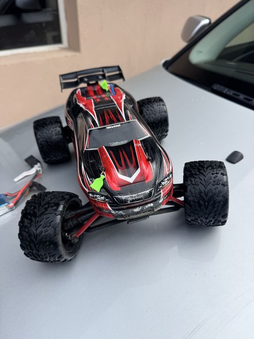 Traxxas e revo 1/16 vxl