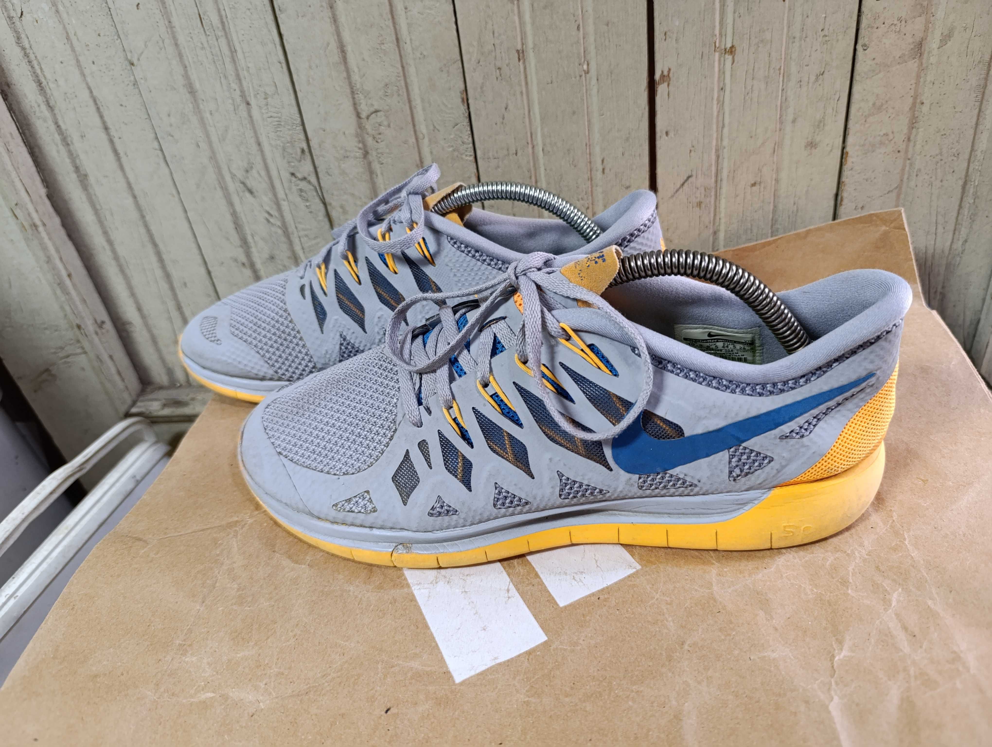 ''Nike Free 5.0 Wolf Grey''оригинални маратонки 44.5 номер