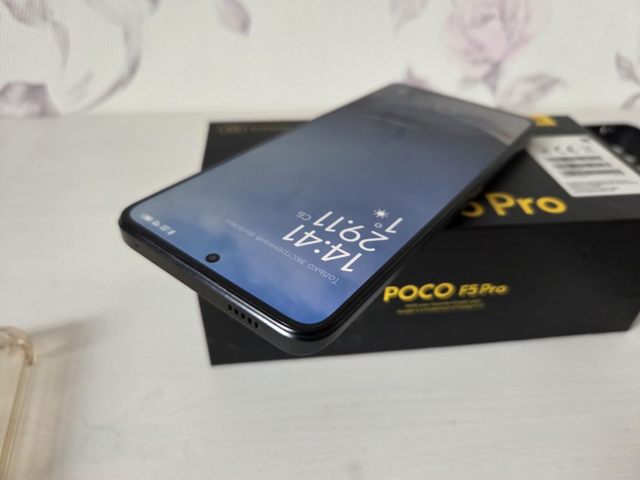 Телефон Poco F5 pro 12/512