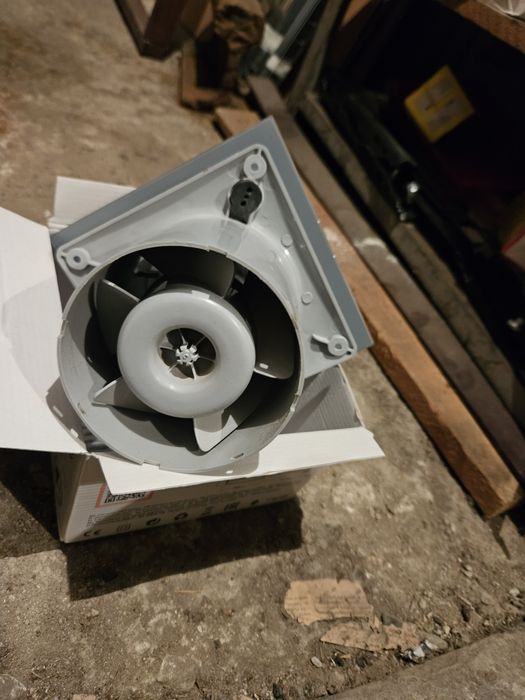 Вентилатор за баня cata с керамична сваляща се плоча