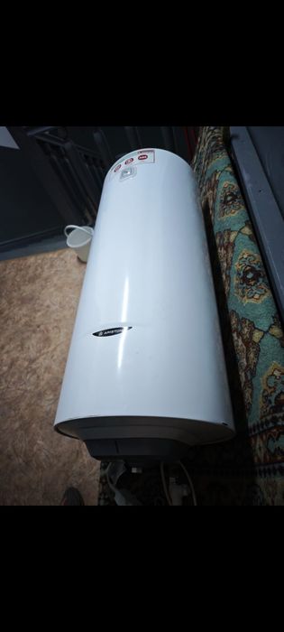 Водонагреватель титан 120л