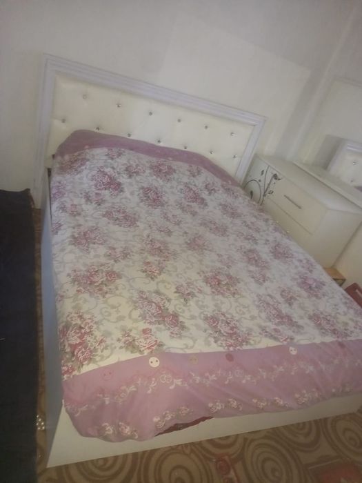 Спальная гарнитура