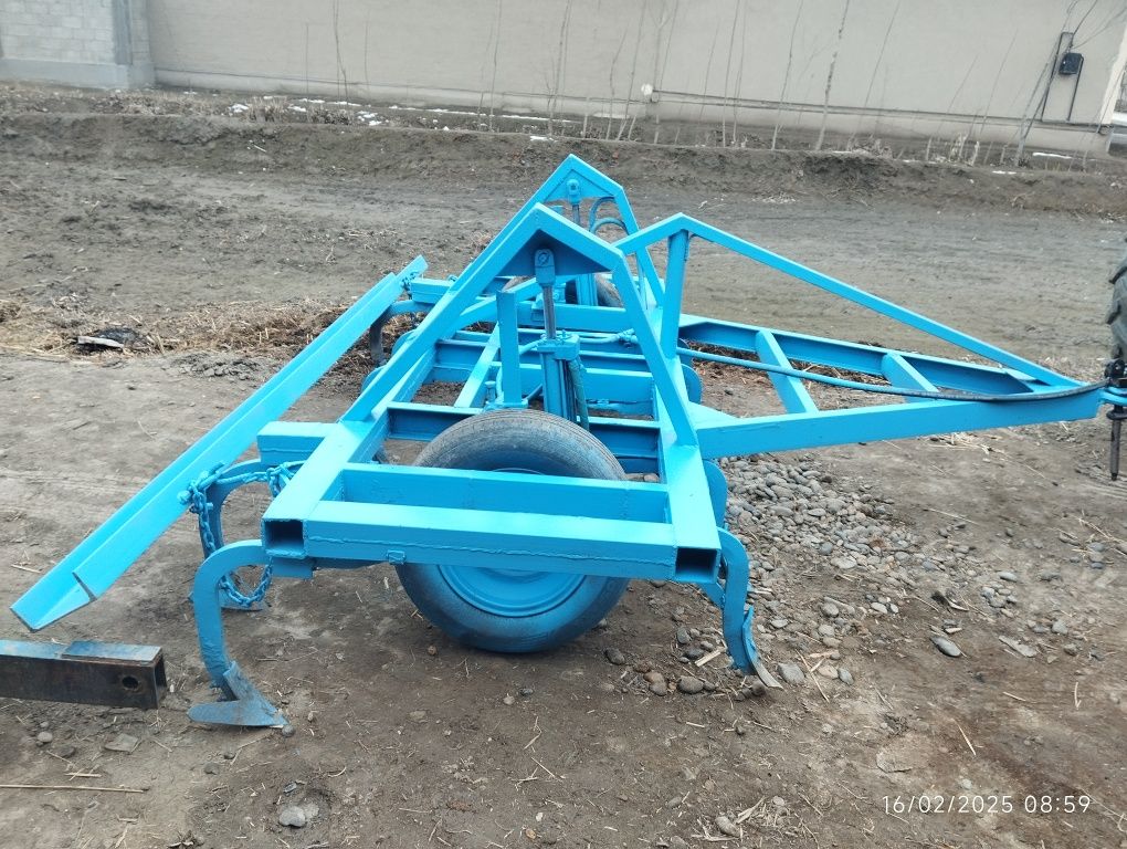 Uch metrlik chizil sotiladi