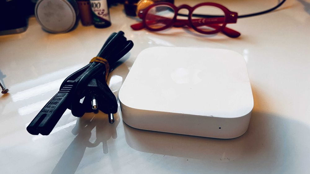 AirPort Express 802.11n (a 2-a generaţie)  A1392 3 Buc.