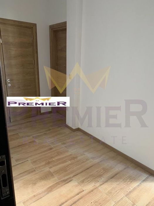 Продава се Двустаен апартамент в Варна, Виница - 74 кв.м за 1649 €/кв.м - Снимка #6