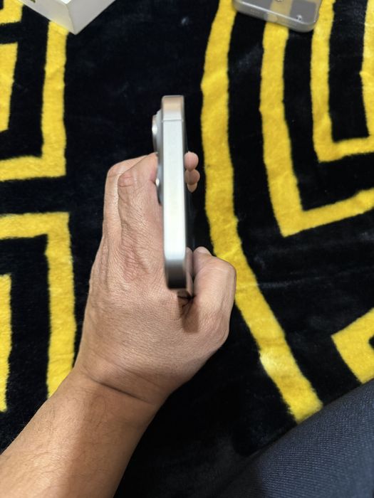 iPhone 15 promaks 256 tali