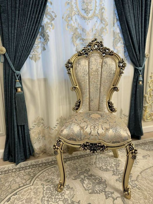 Цехдан шохона стол ва стуллар