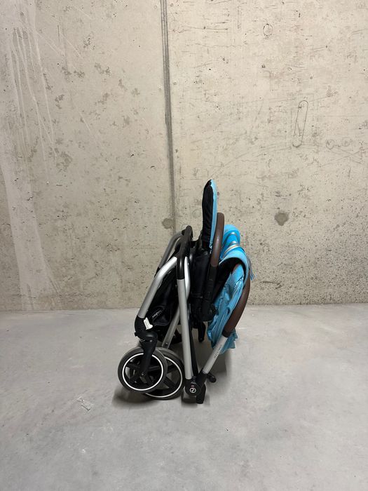 Бебешка количка Cybex Eezy S Twist+2