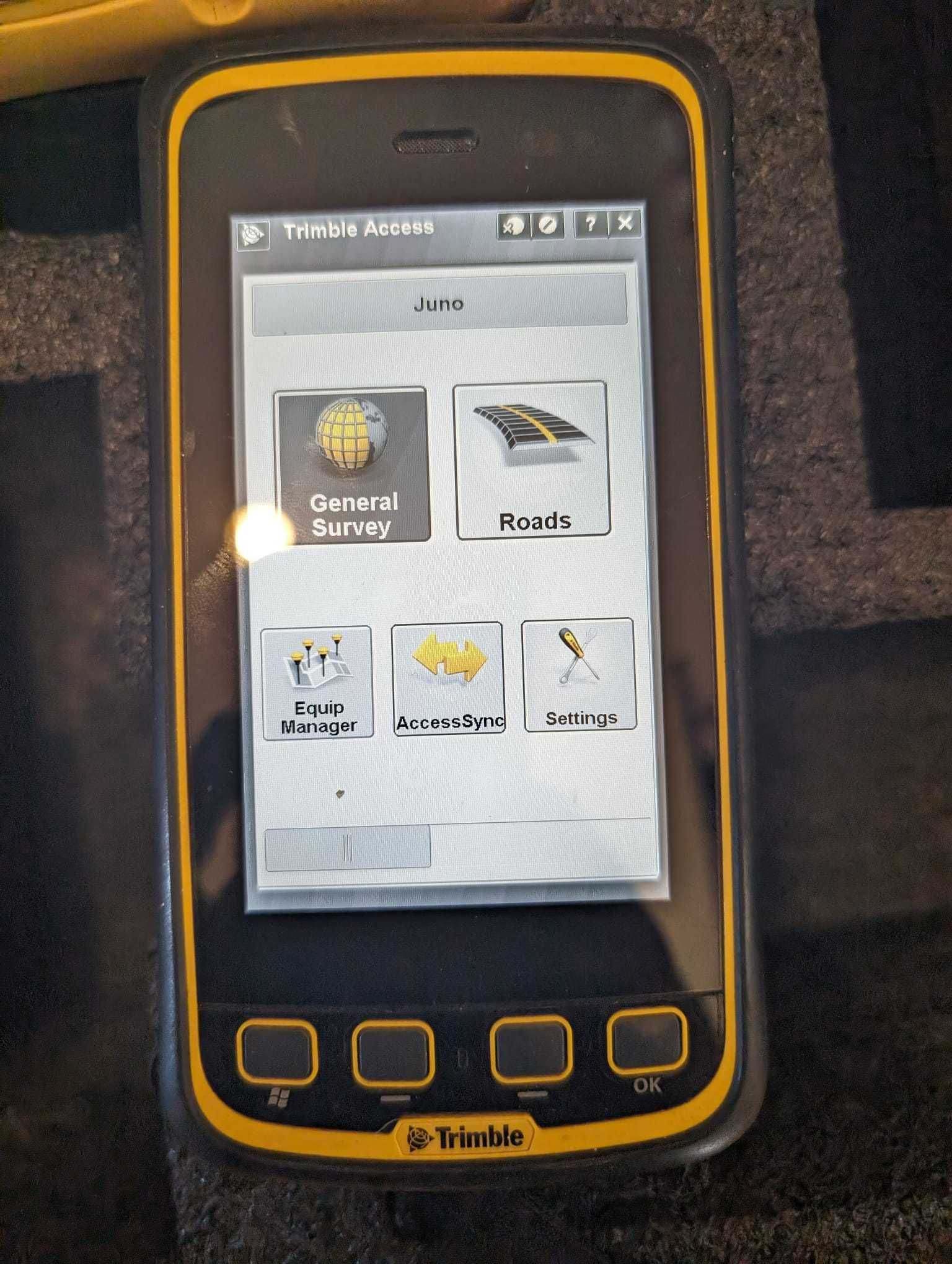 Trimble R6 Model 3