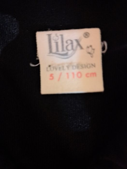 Продавам красива рокля за малка принцеса за 4-5 г.