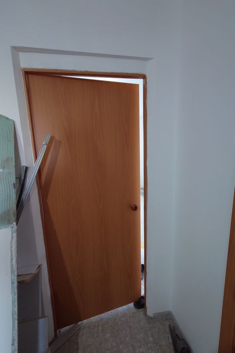 Продам межкомнатные двери