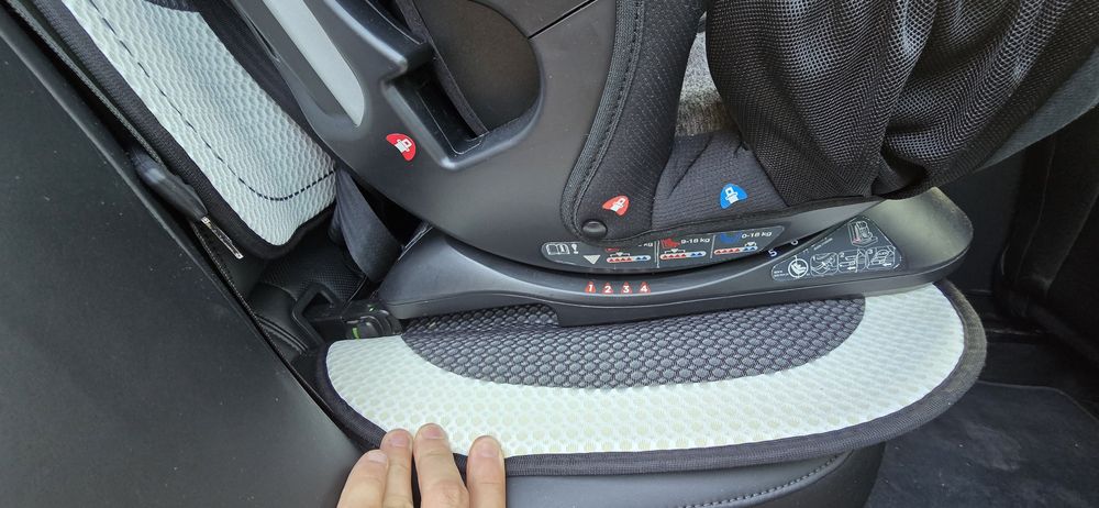 Vând Scaun Auto Joie FX isofix
