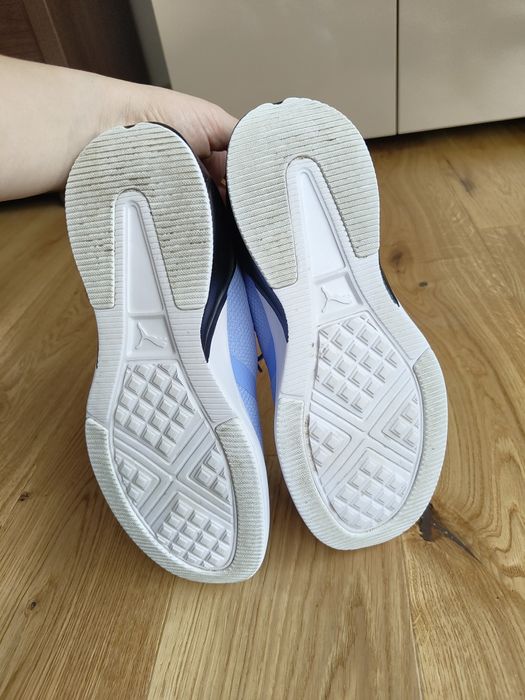 Adidași sport Puma femei