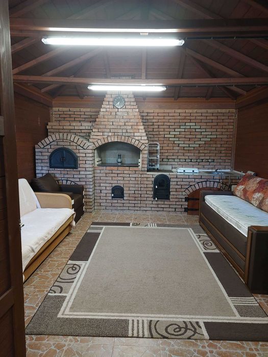 Comarna (aproape de Tomesti) - Proprietate unică la marginea pădurii