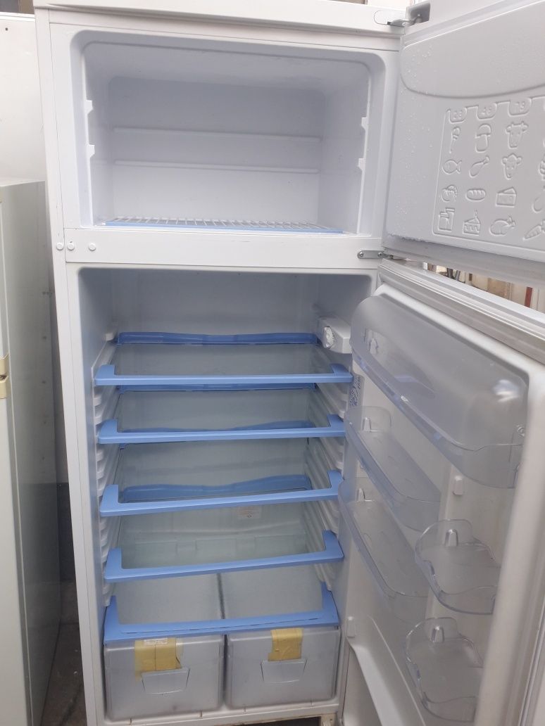 Frigider 2 usi arctic indesit electrolux whirpool asigur transport