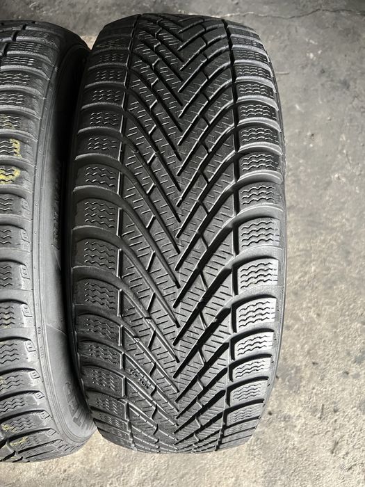 2 anvelope iarna 205/55/16 Pirelli 6.4 mm!
