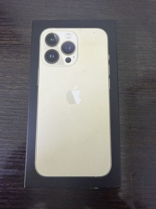 Продам Iphone 13 PRO 256 гб