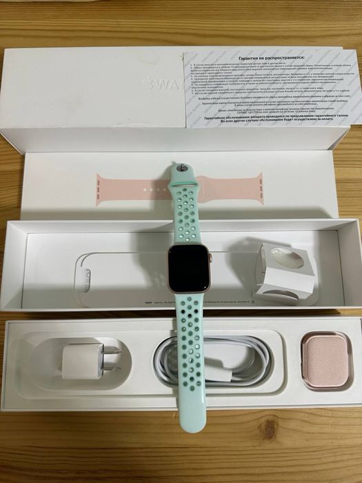 Apple watch 5 series серии оригинал, коробка, все есть