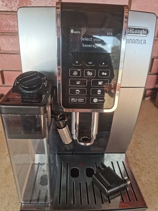Aparat de cafea DeLonghi