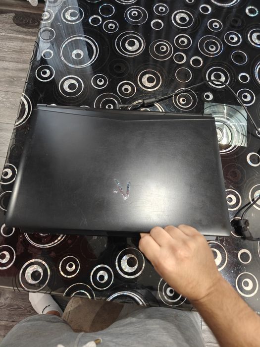 Лаптоп Aftershock 15s