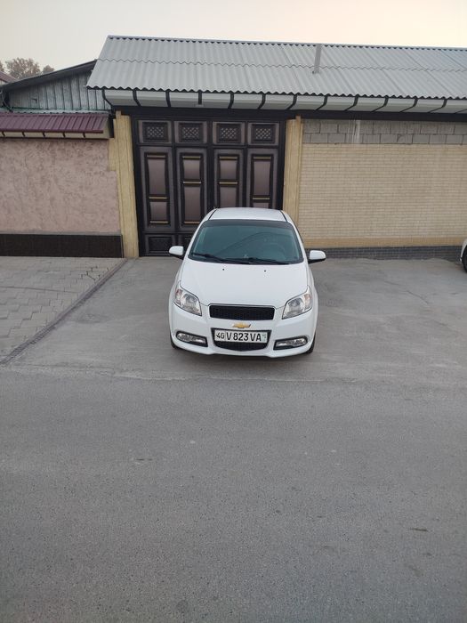 Продается автомобиль Нексия3