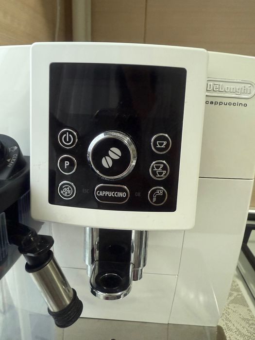 Aparat de cafea delonghi
