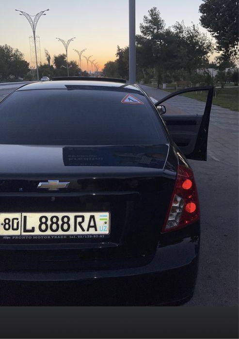 Jentra 3 pazitsiya lyuklik qora Gbo avtomat