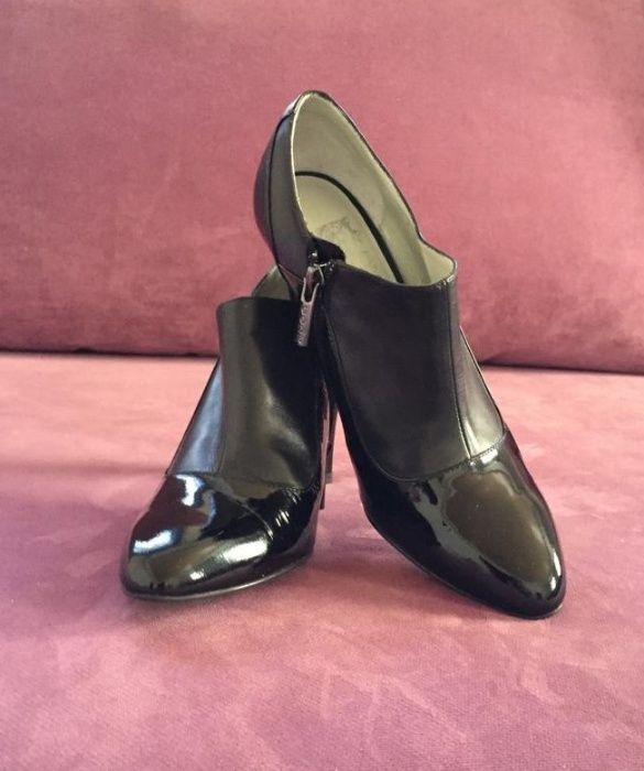 Продам итальянские ботильоны GODE